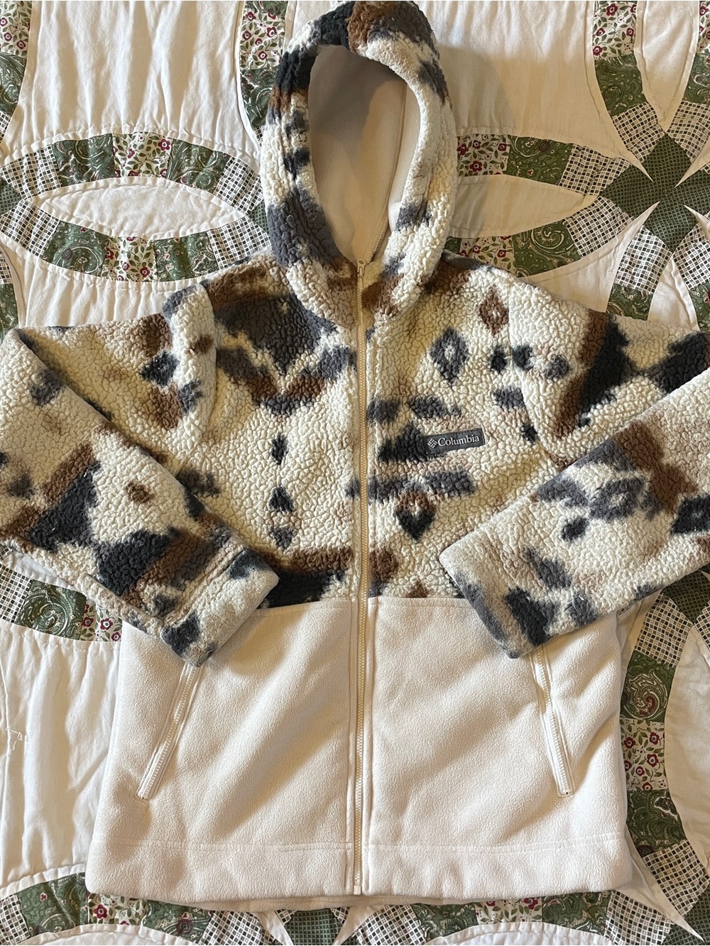 Columbia Winter Pass Sherpa Hooded Full Zip Jacket with Brown Aztec Print Medium